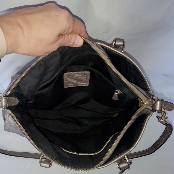 COACH MORGAN SATCHEL IN PEBBLE LEATHER METALLIC SILVER - Picture 5 of 9